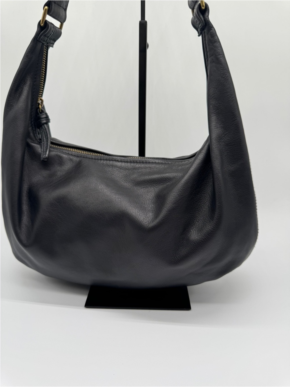 Madewell The Piazza Slouch Black Leather Small Shoulder Bag - Picture 3 of 8